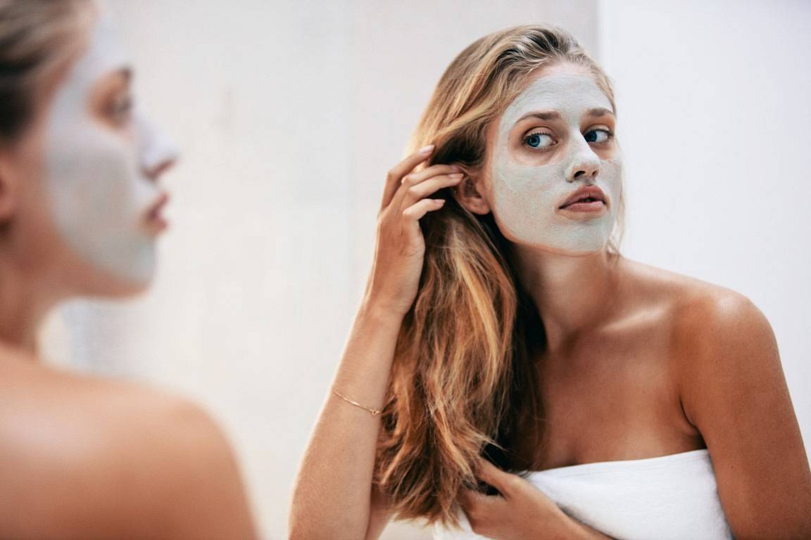 You are currently viewing Glinka kosmetyczna – zastosowanie na skórę i jej właściwości