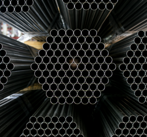 Read more about the article Zastosowanie rur ze stali nierdzewnych